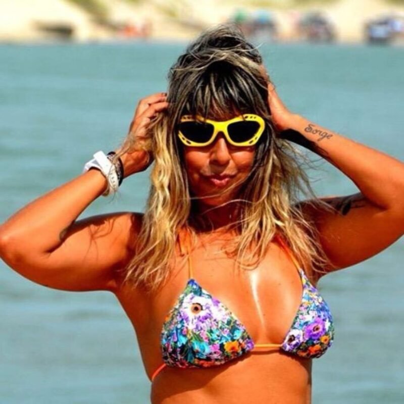 Glogglz® Rayz Polarised Sports Sunglasses – Red | UV400 Protection, Anti-Fog & Secure Fit